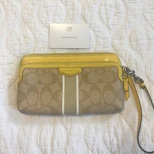 Coach wallet